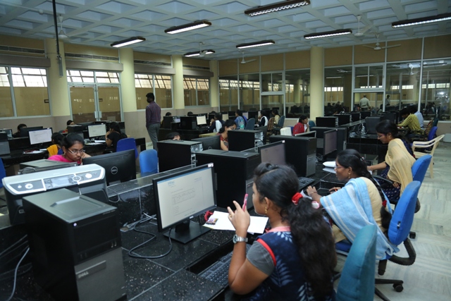 IT department - Main Computer Centre Lab 4 